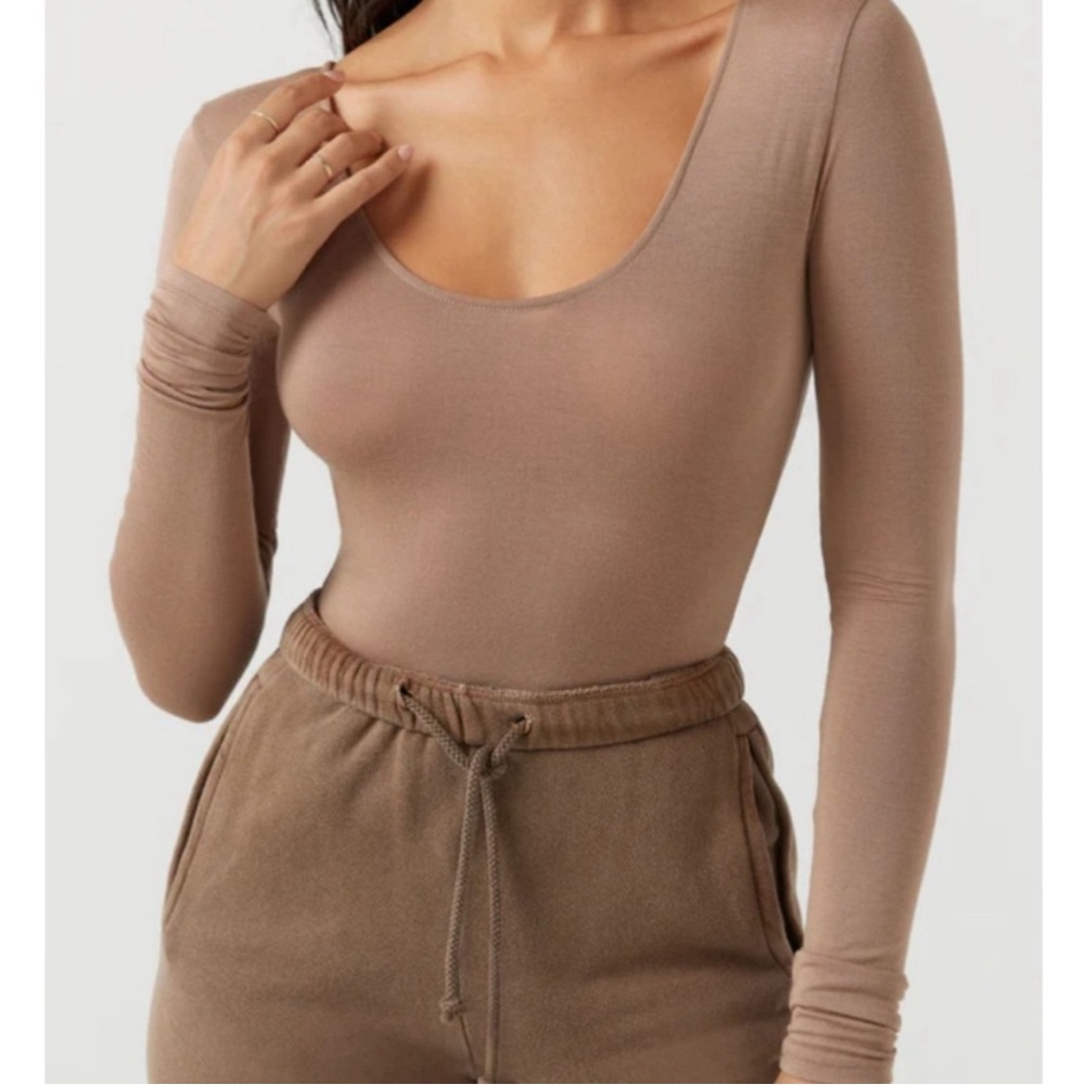 SOLD OUT JOAH BROWN SCOOP NECK LONG SLEEVE SIENNA BALLET KNIT SKIMS KYLIE JENNER